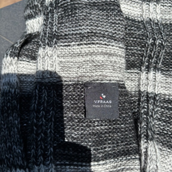 Black-Gray-White Ombre Large Infinity Scarf - Picture 4 of 9